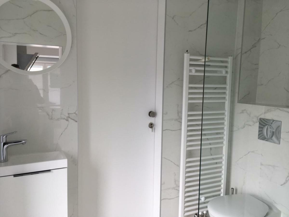 Topfloor Aida 2 bedroom 2 bathroom Free Parking Oostende Buitenkant foto